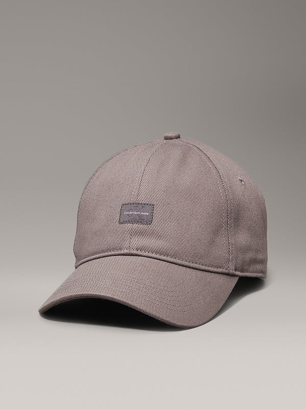 Calvin Klein siva muška kapa s logom na štitniku