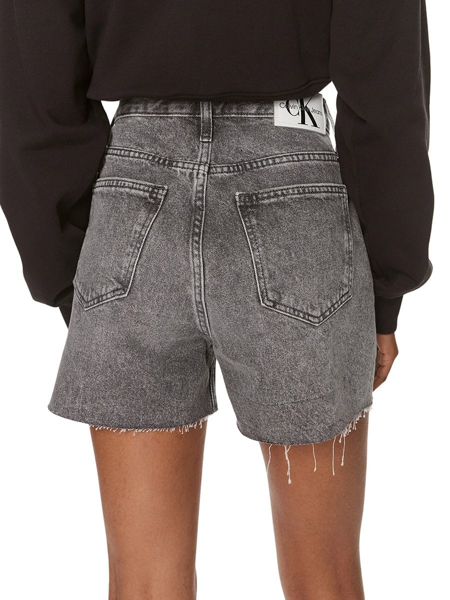 Calvin Klein sivi ženski jeans šorc s trapez krojem