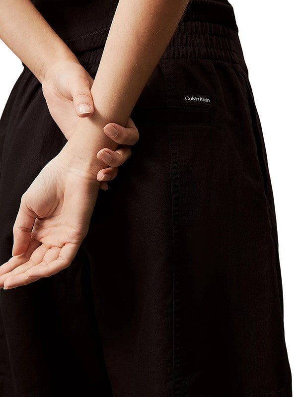 Calvin Klein crni ženski šorc visokog struka
