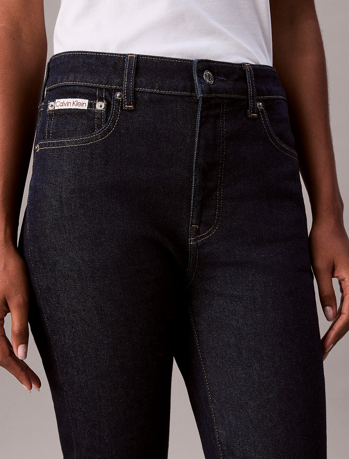Calvin Klein tamnoplave ženske farmerke visokog struka