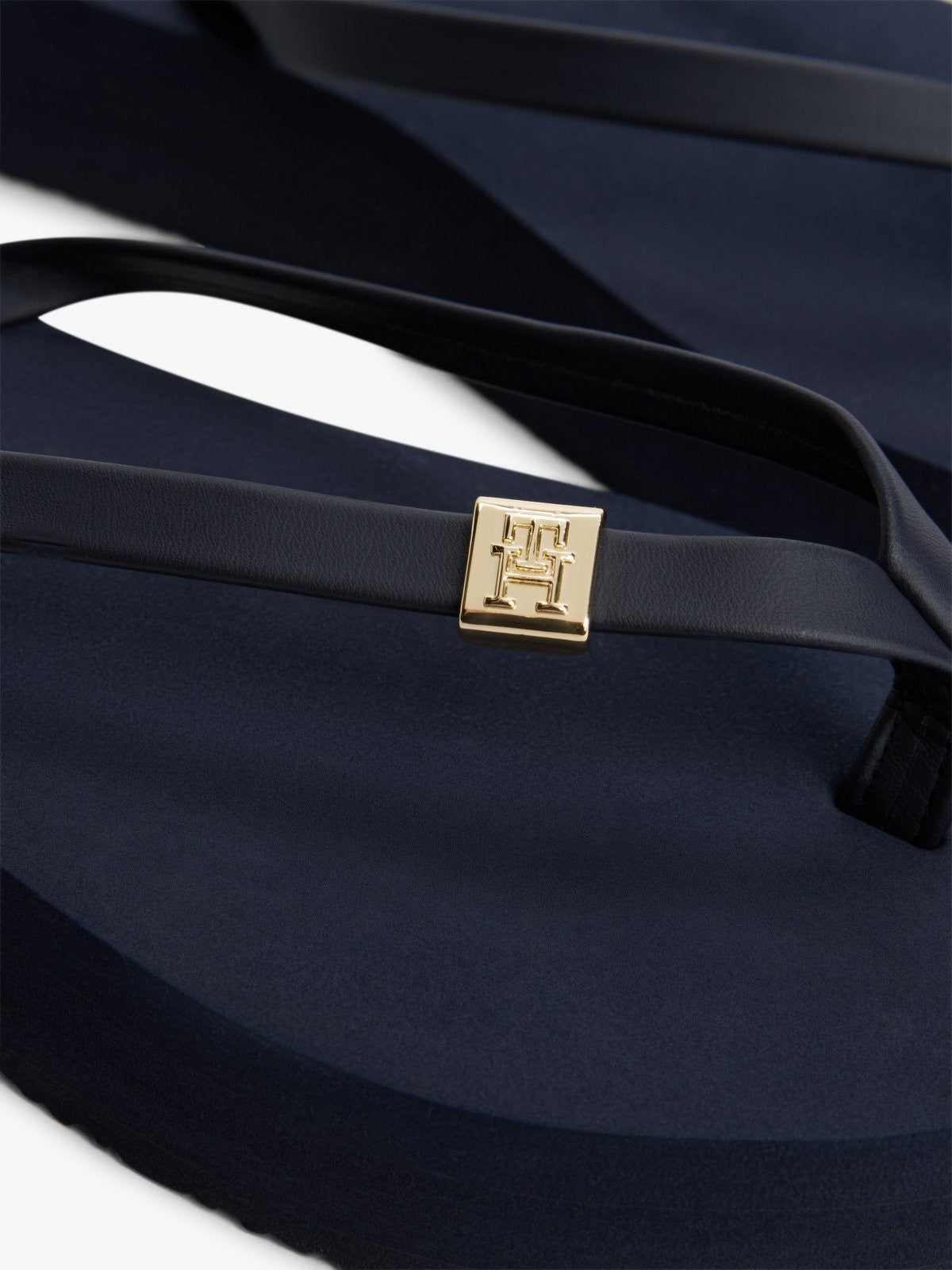 Tommy Hilfiger tamnoplave ženske japanke