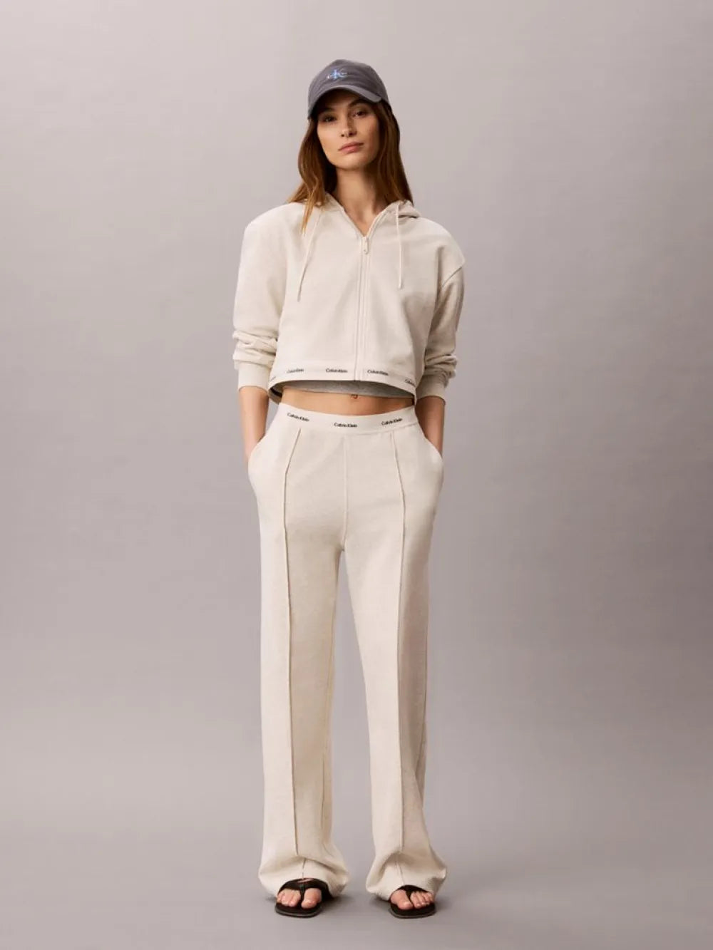 Calvin Klein bež ženska trenerka