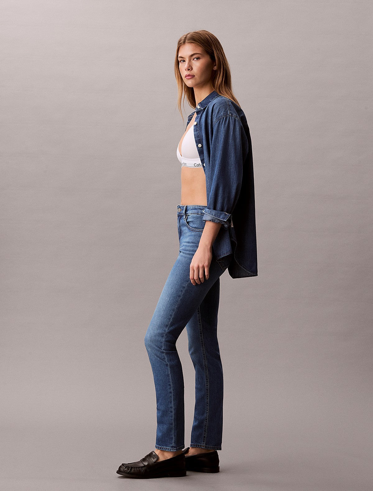 Calvin Klein Svijetloplave ženske farmerke ravnog kroja