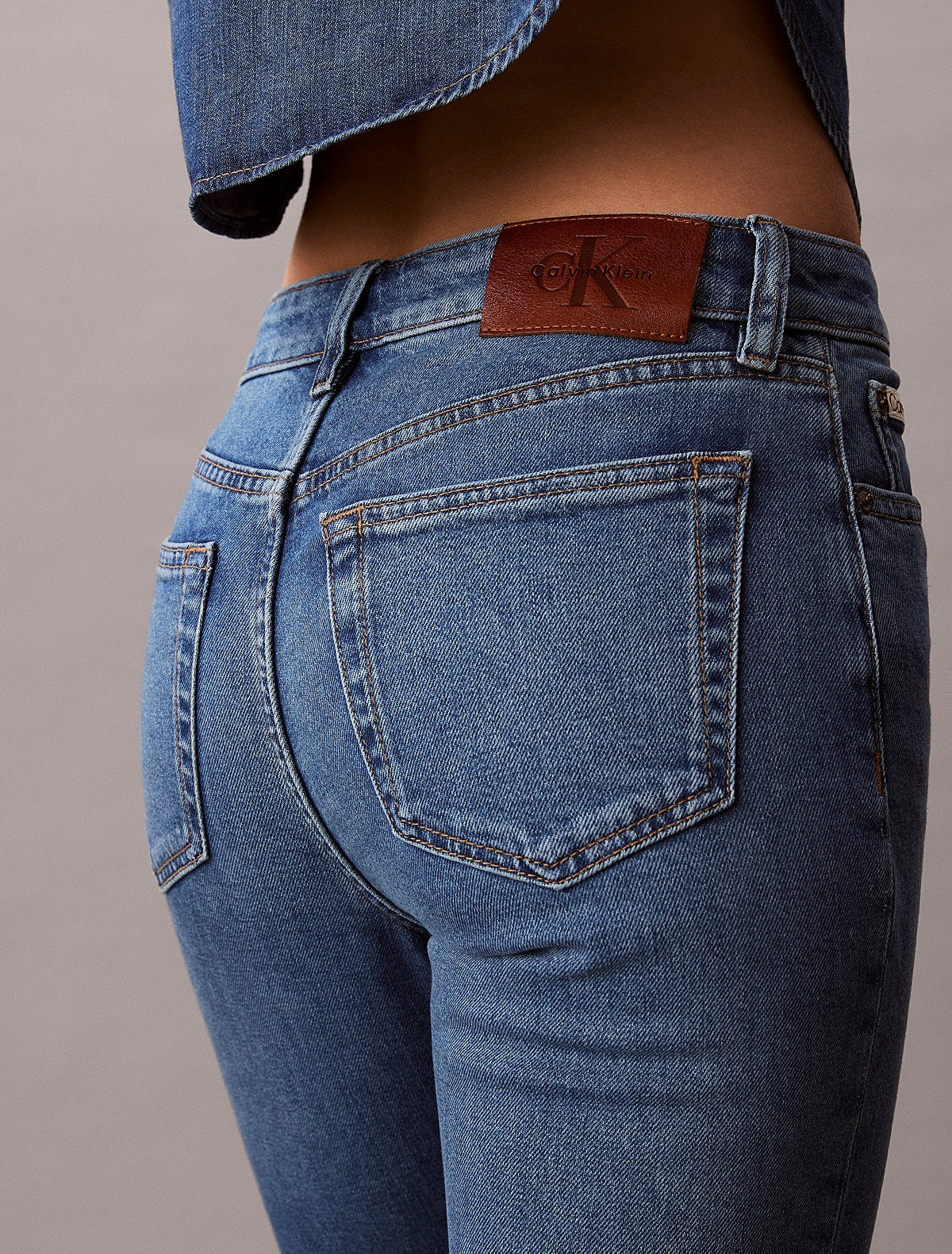 Calvin Klein Svijetloplave ženske farmerke ravnog kroja